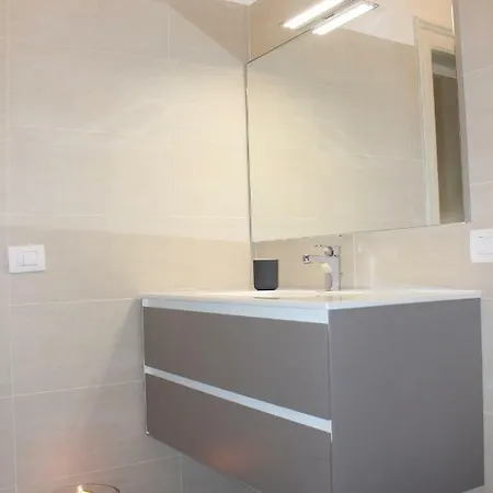 Dante 108 Appartement *